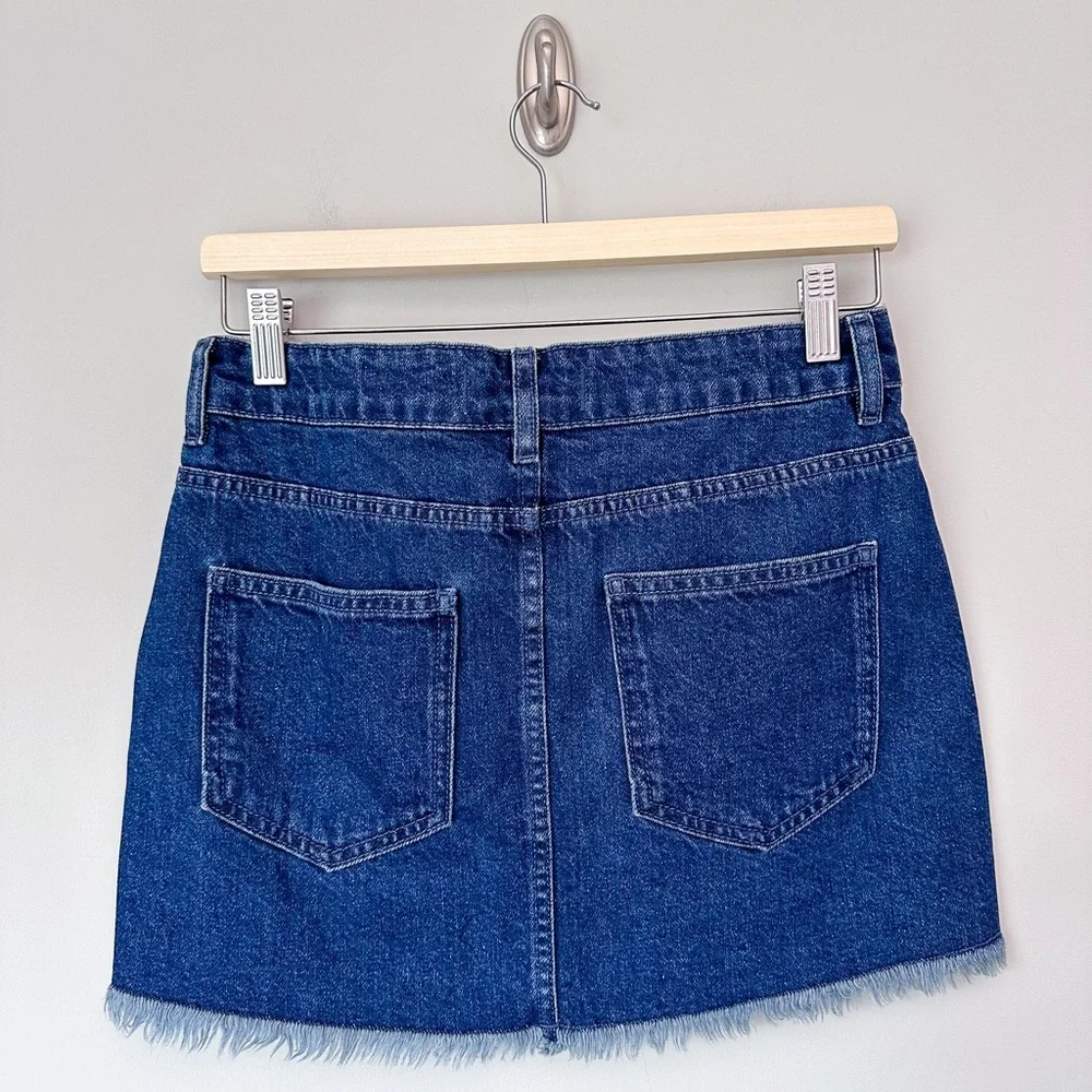 We The Free Medium Dark Wash Raw Edge Denim Mini Skirt